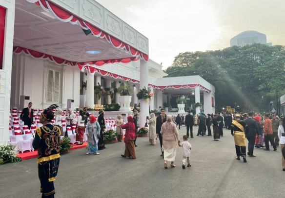 suasana-upacara-hut-ri-di-istana-merdeka