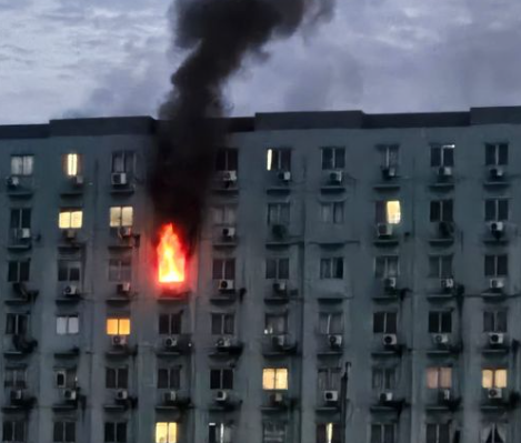 Kebakaran Hebat di Apartemen Jakbar