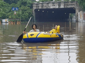 Terowongan di Cawang Banjir