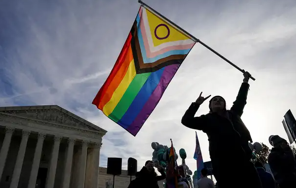 mahkamah-agung-as-melegalkan-pernikahan-sesama-jenis