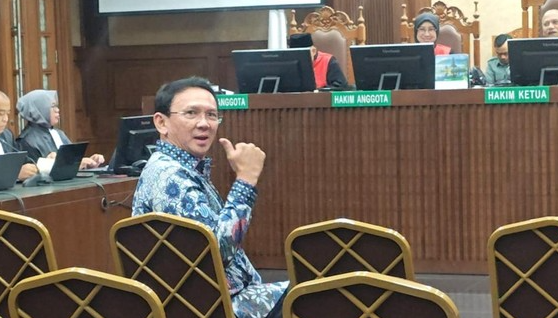 ahok-sedang-di-sidang-terkait-kasus-minyak